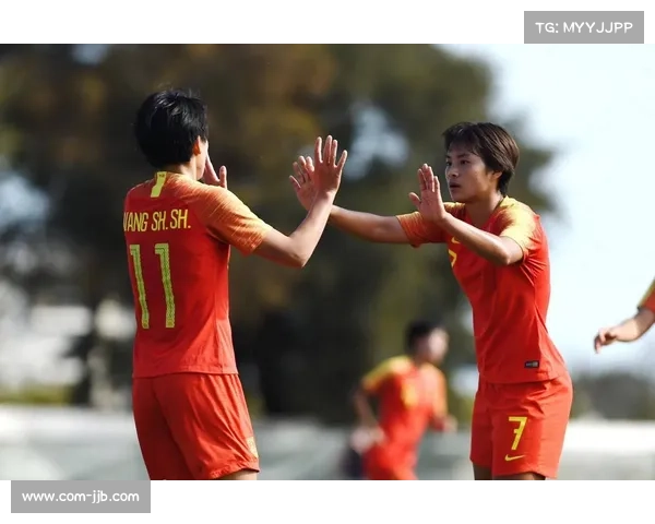 东亚杯热潮引领 中国女足新款客场球衣一售即空