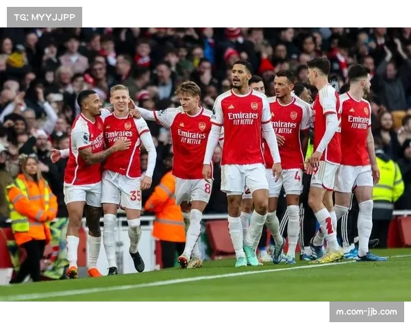 阿森纳边路传中结合:定位球与运动战传中形成立体进攻